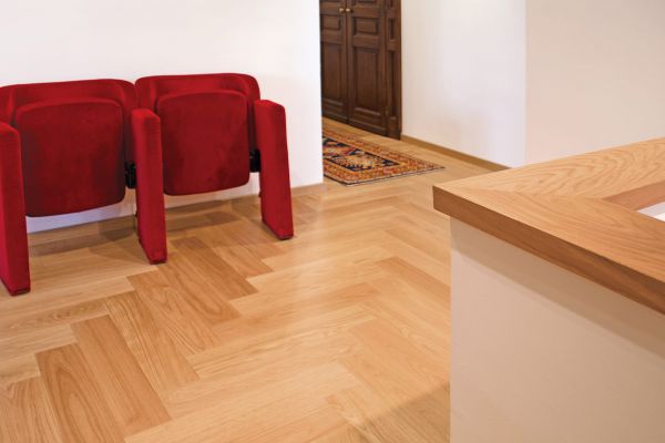 happyfloor-galerija-slika-parketi-139E8C8F6C7-032B-4E63-ABDF-1F3C6B93BD2D.jpg